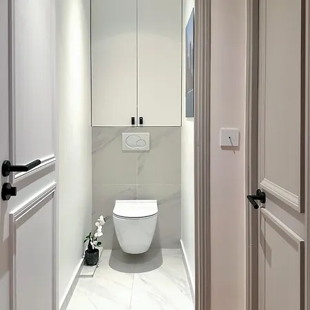 1572c Luxembourg Garden Luxurious Haven Παρίσι