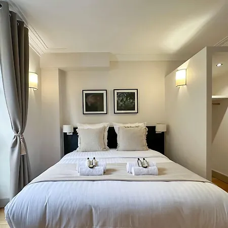 1572c Luxembourg Garden Luxurious Haven Διαμέρισμα