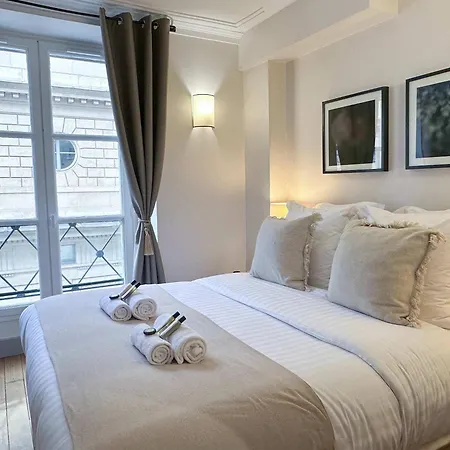 1572c Luxembourg Garden Luxurious Haven Διαμέρισμα *