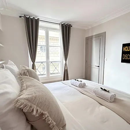Daire 1572c Luxembourg Garden Luxurious Haven *